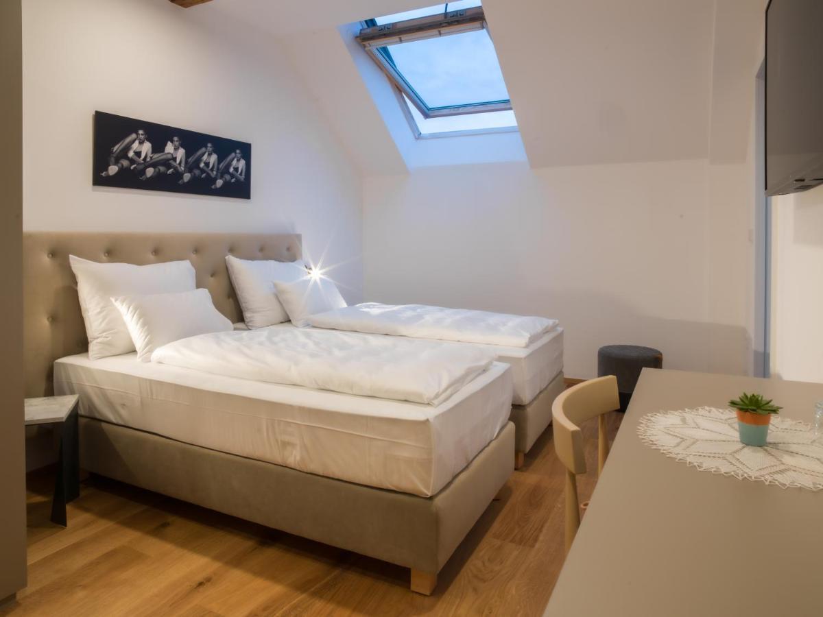 Hotel Belmur Murska Sobota Ngoại thất bức ảnh