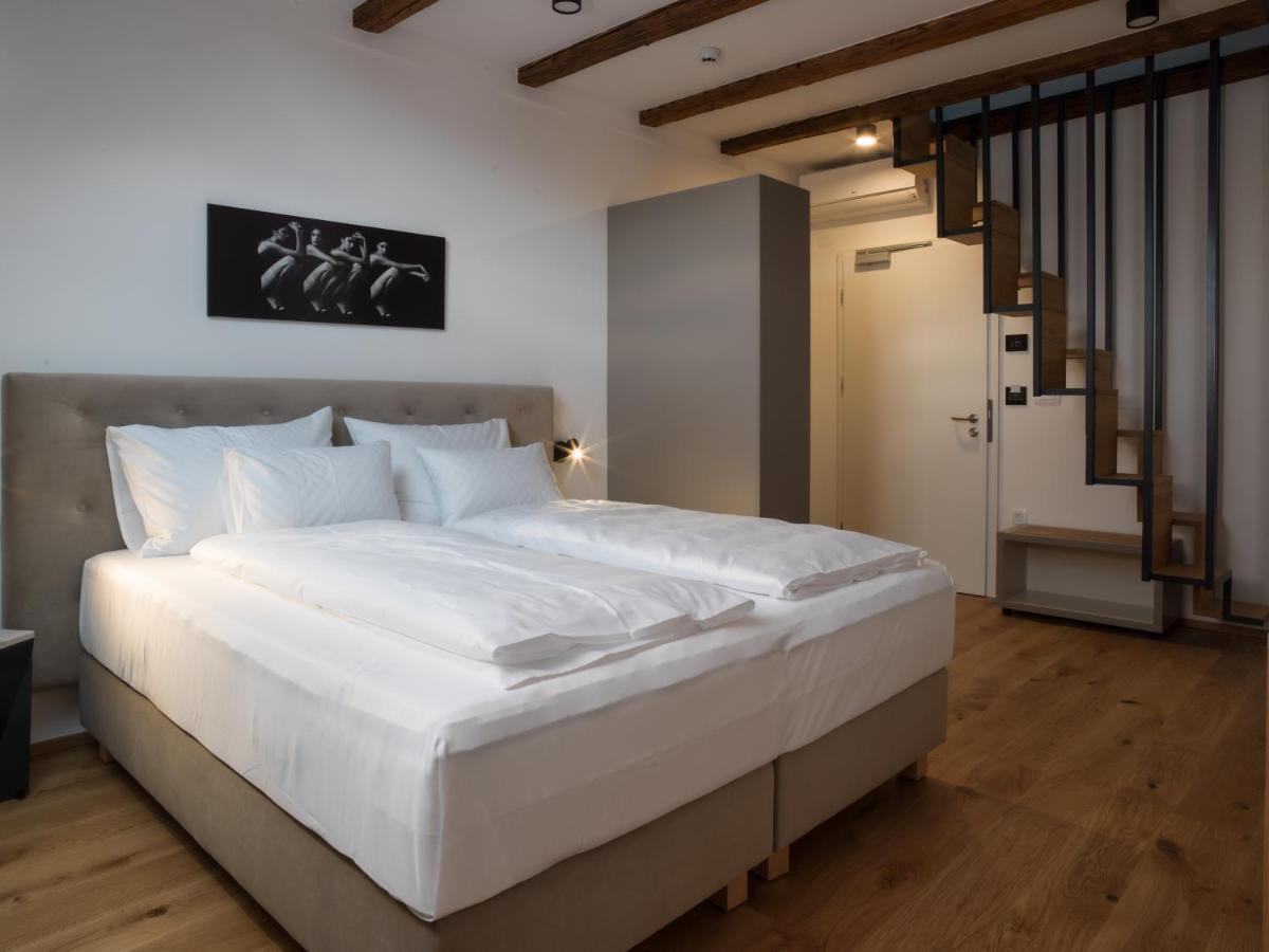 Hotel Belmur Murska Sobota Ngoại thất bức ảnh