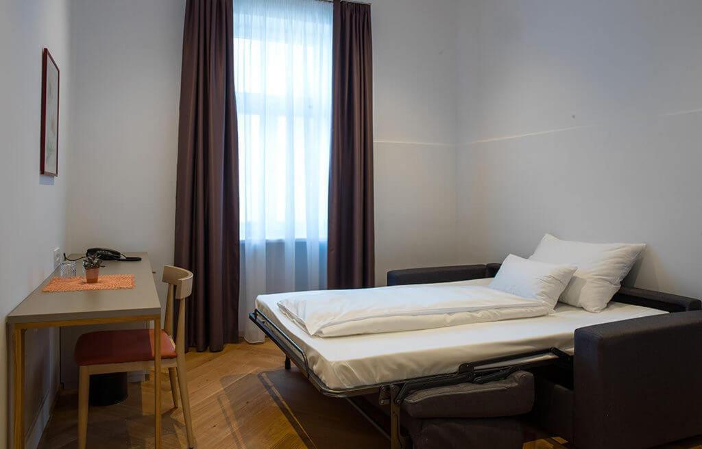 Hotel Belmur Murska Sobota Ngoại thất bức ảnh